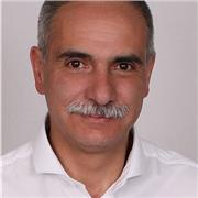 Especialista en Sistemas con amplio conocimiento de las Matemáticas, docente en Instituciones de Educación No Formal por mas de 20 años